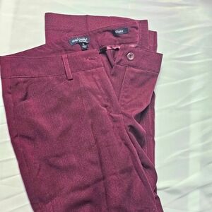 Shape J Benefits Burgundy Pants